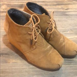 Toms Wedge Bootie